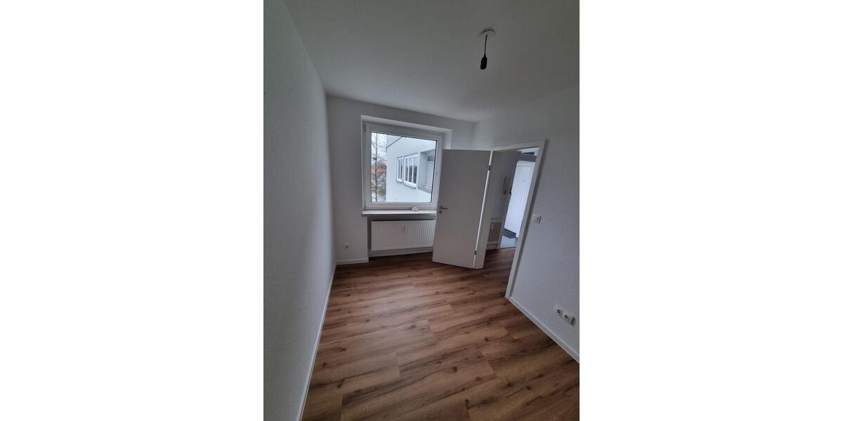 Etagenwohnung Bünde - 3.5 Zimmer, 83 m&sup2;, 675&euro; | Angebot:25749508