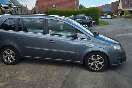 Opel Zafira 374.000 km 900 &euro; Obernkirchen 31683