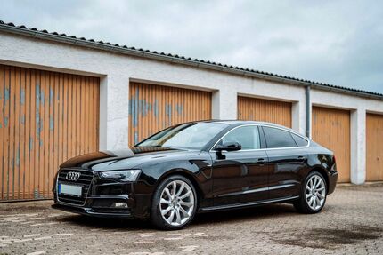 Audi A5 136.000 km 15.999 &euro; Bad Salzuflen 32108