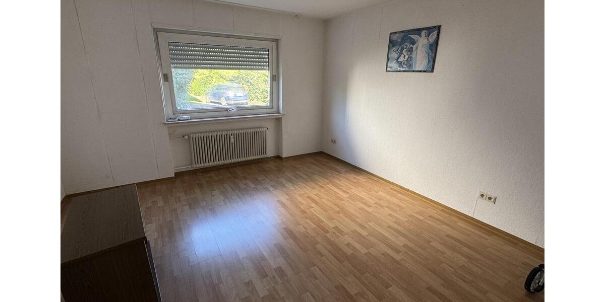 Erdgeschoßwohnung Enger - 2 Zimmer, 71 m&sup2;, 306&euro; | Angebot:22182388