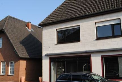 4 auf einen Streich ... 2 Wohnhäuser, 1 Gewerbeimmobilie und 1 Baugrundstück ... - Haus Uchte | Angebot:26096576