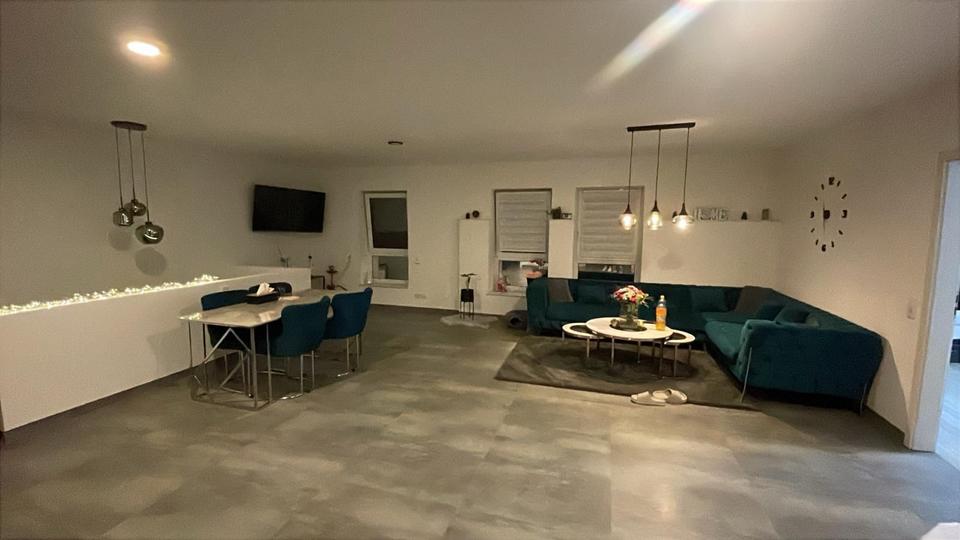 Etagenwohnung Kalletal - 3 Zimmer, 97 m&sup2;, 900&euro; | Angebot:26021451
