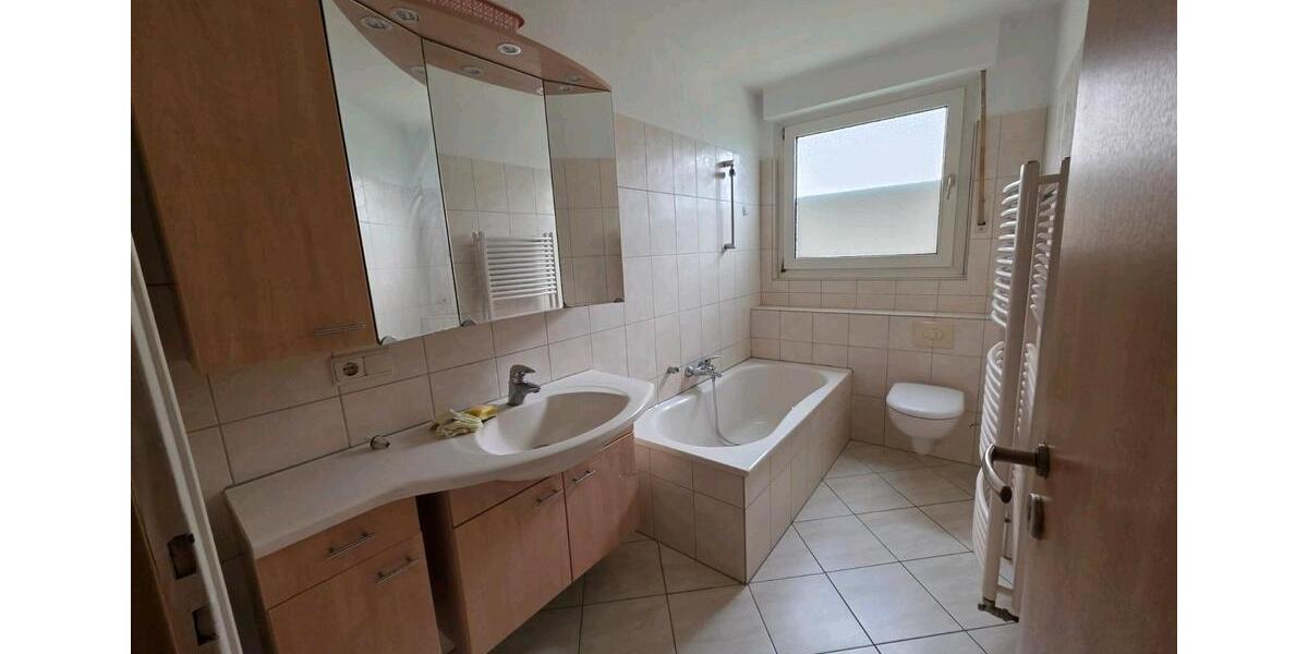 Erdgeschoßwohnung Minden - 3 Zimmer, 73 m&sup2;, 650&euro; | Angebot:25813850