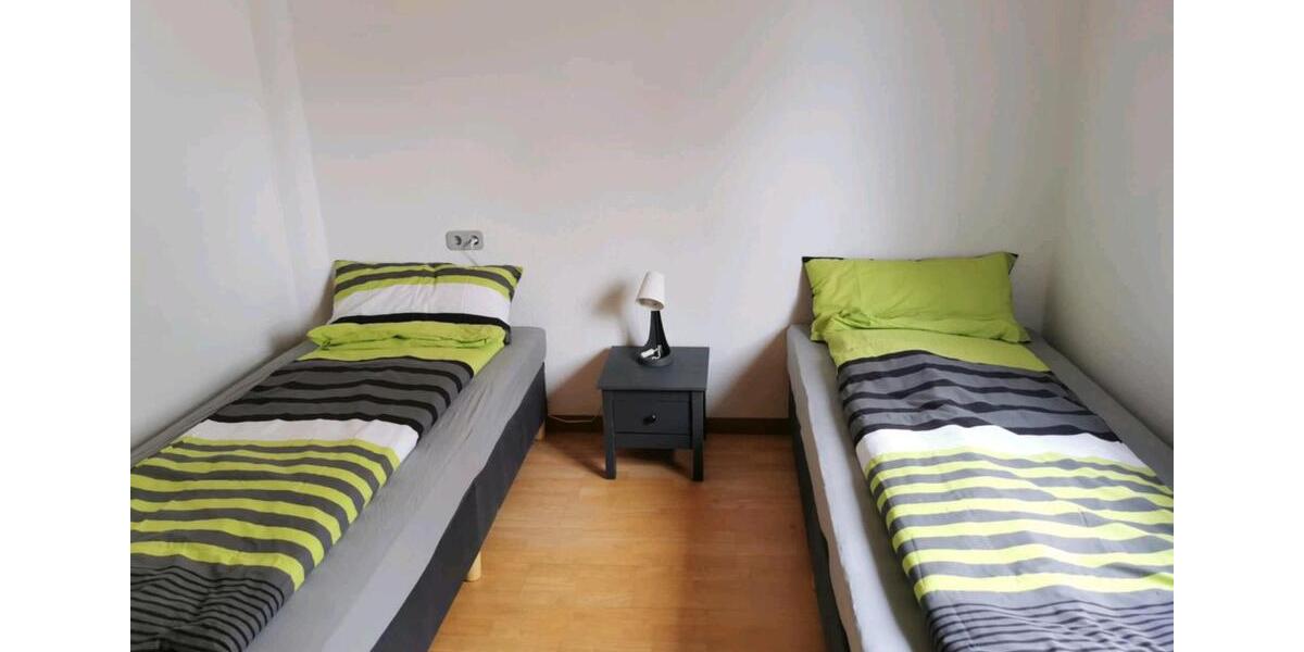 Etagenwohnung Bad Oeynhausen Rehme - 15 Zimmer, 255 m&sup2;, 1.500&euro; | Angebot:26048928