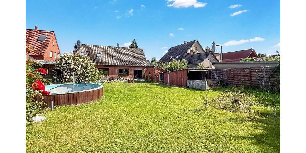 Einfamilienhaus Porta Westfalica Lerbeck - 6 Zimmer, 202 m&sup2;, 295.000&euro; | Angebot:25743778