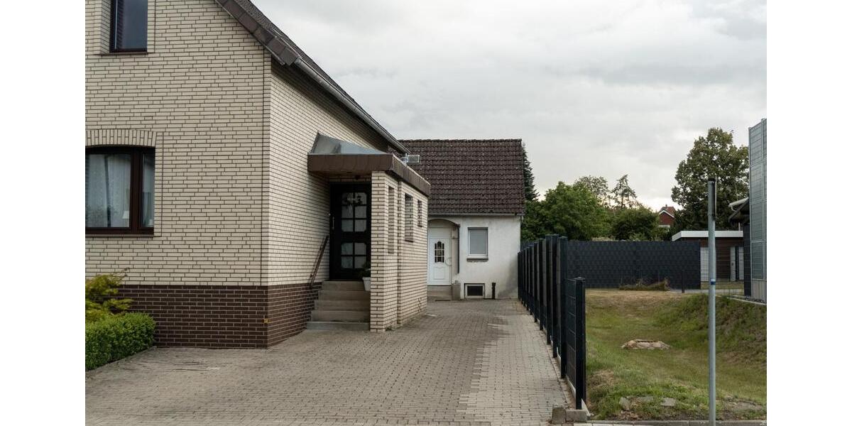 Einfamilienhaus Herford Diebrock - 6 Zimmer, 121 m&sup2;, 200.000&euro; | Angebot:27108855