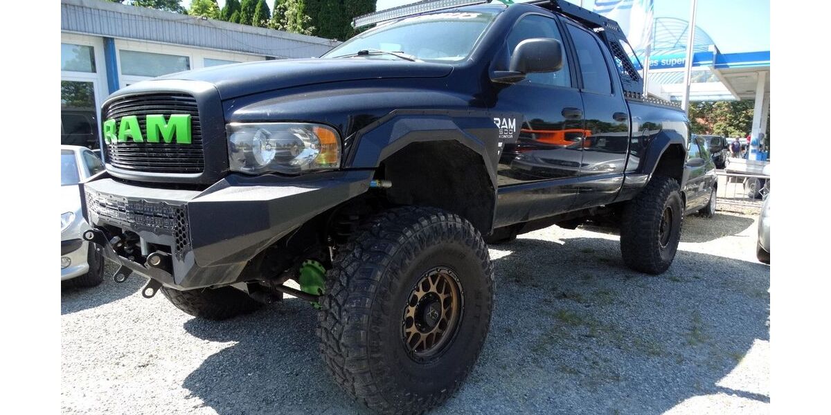 Dodge RAM 164.000 km 24.900 &euro; Vlotho 32602