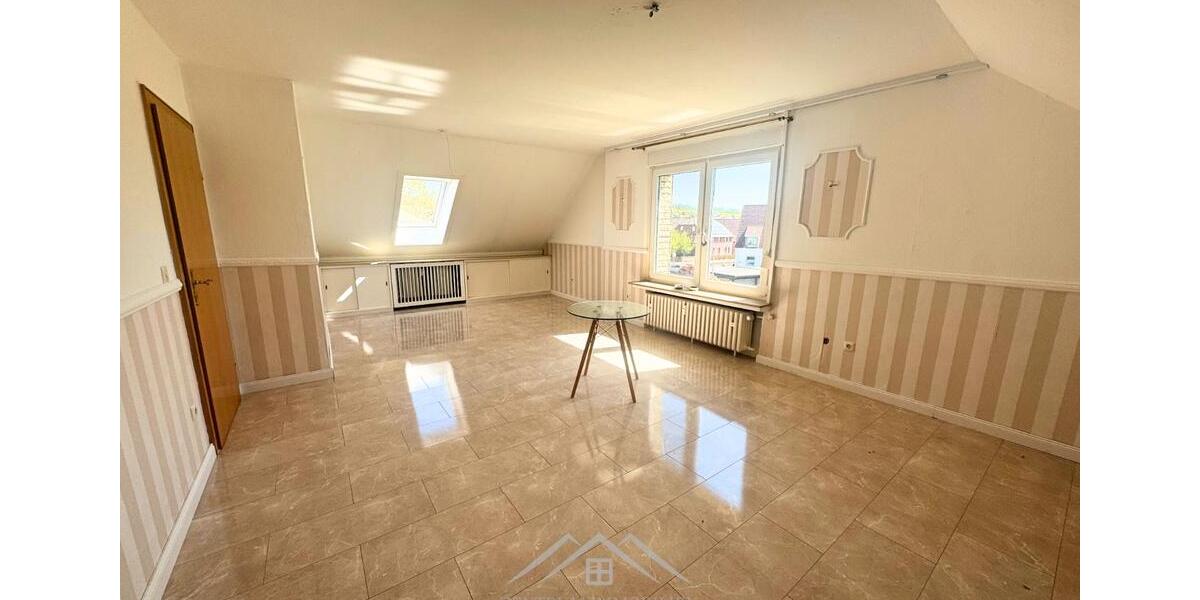 Dachgeschoßwohnung Hessisch Oldendorf - 3 Zimmer, 85 m&sup2;, 550&euro; | Angebot:26591128