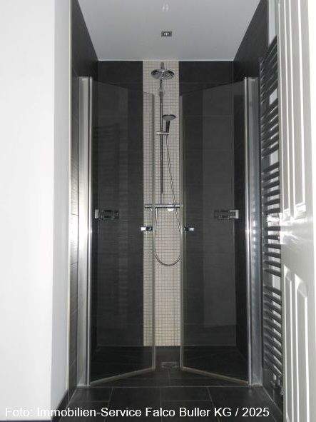 Etagenwohnung Bad Oeynhausen Innenstadt - 2 Zimmer, 122 m&sup2;, 255.000&euro; | Angebot:25733602