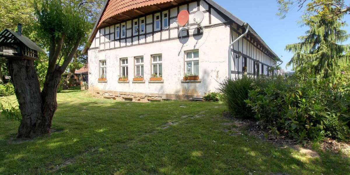Einfamilienhaus Minden Kuhlenkamp - 11 Zimmer, 220 m&sup2;, 280.000&euro; | Angebot:21317599