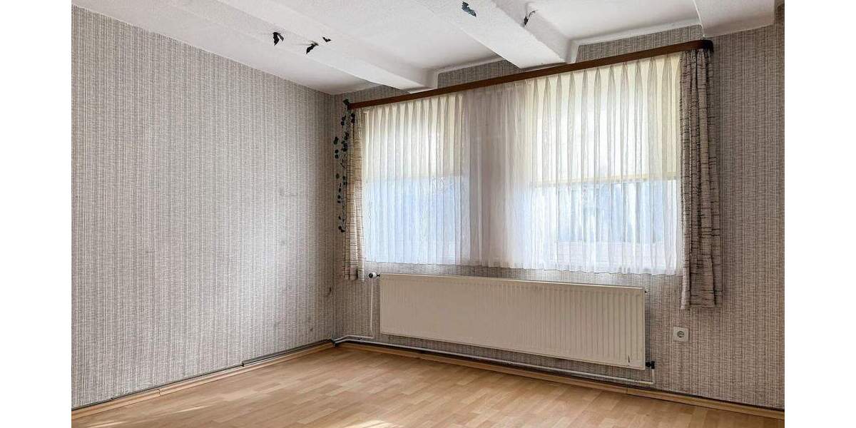 Bauernhaus, Landhaus Hessisch Oldendorf Hemeringen - 8 Zimmer, 144 m&sup2;, 150.000&euro; | Angebot:25686264