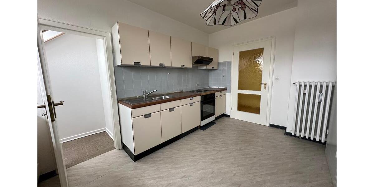 Etagenwohnung Herford Falkendiek - 4 Zimmer, 110 m&sup2;, 1.210&euro; | Angebot:25809206