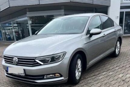 VW Passat 102.000 km 14.800 &euro; Bünde 32257