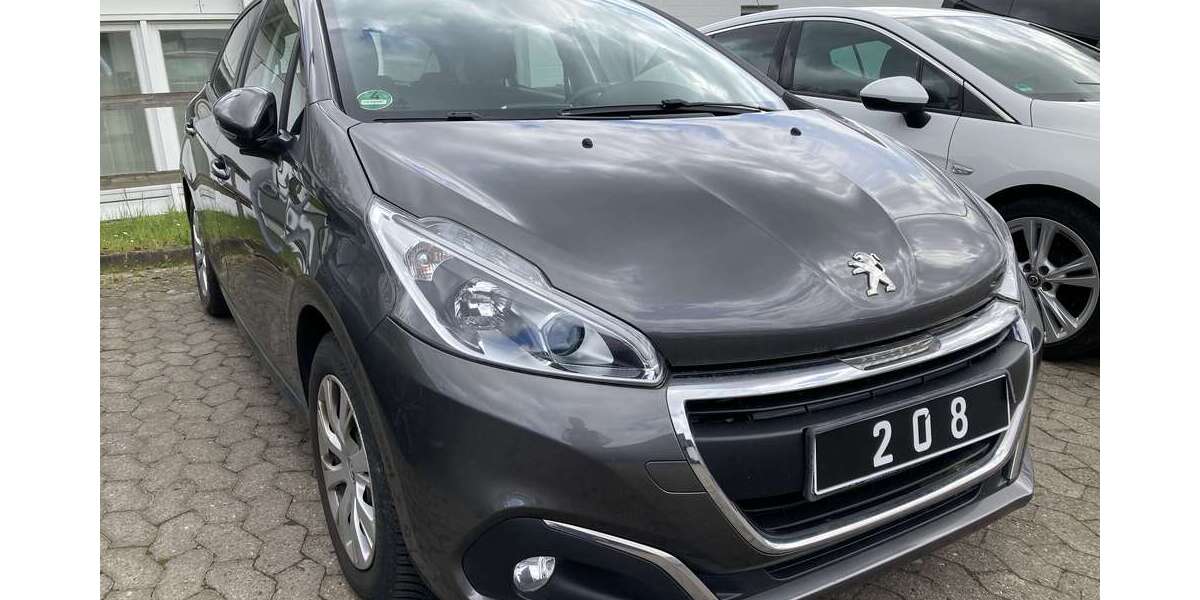 Peugeot 208 55.000 km 9.800 &euro; Lemgo 32657
