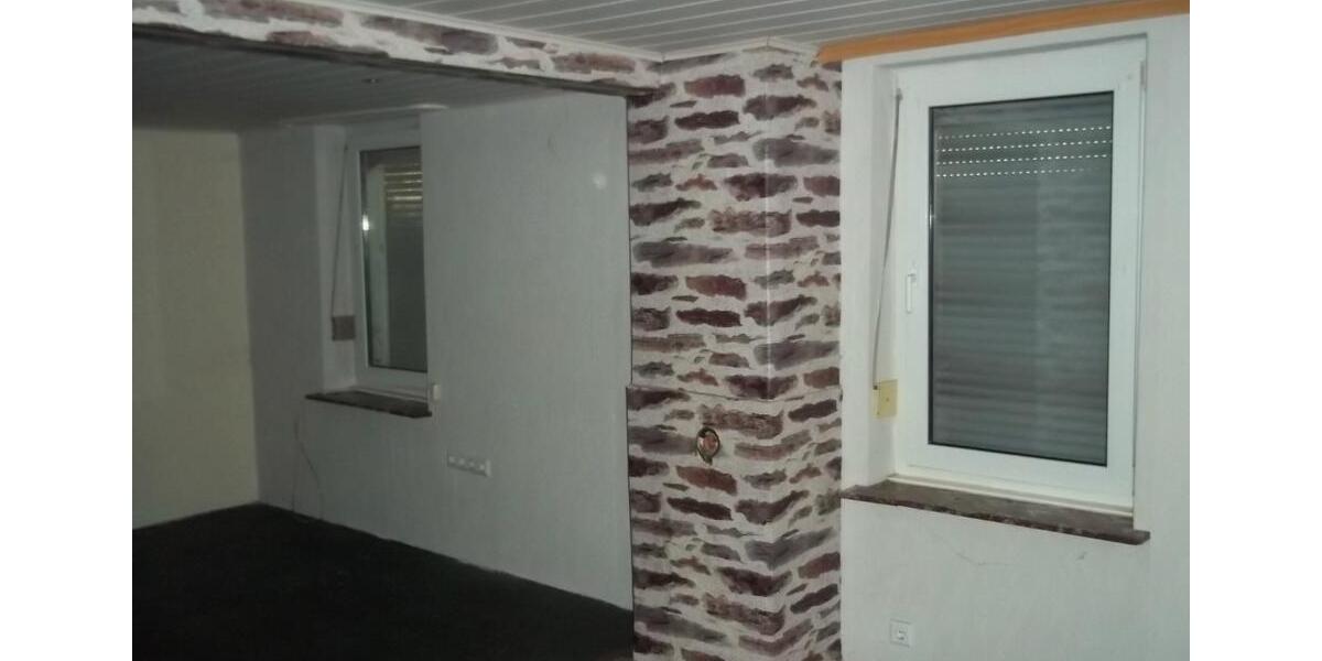 Einfamilienhaus Vlotho - 11 Zimmer, 200 m&sup2;, 89.000&euro; | Angebot:26987412