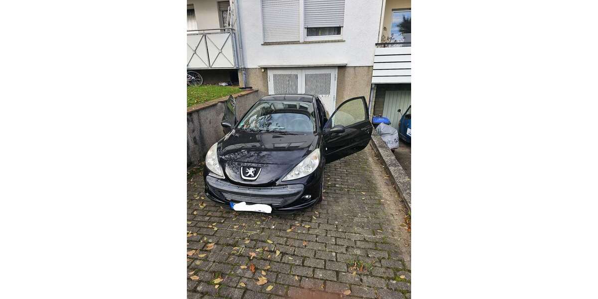 Peugeot 206 171.000 km 1.800 &euro; Löhne 32584