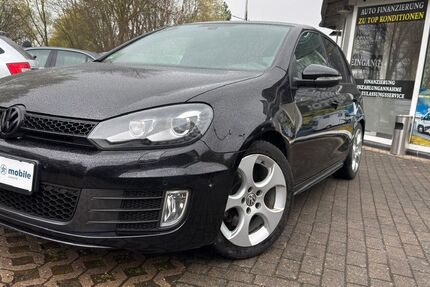 VW Golf 194.000 km 9.390 &euro; Löhne 32584
