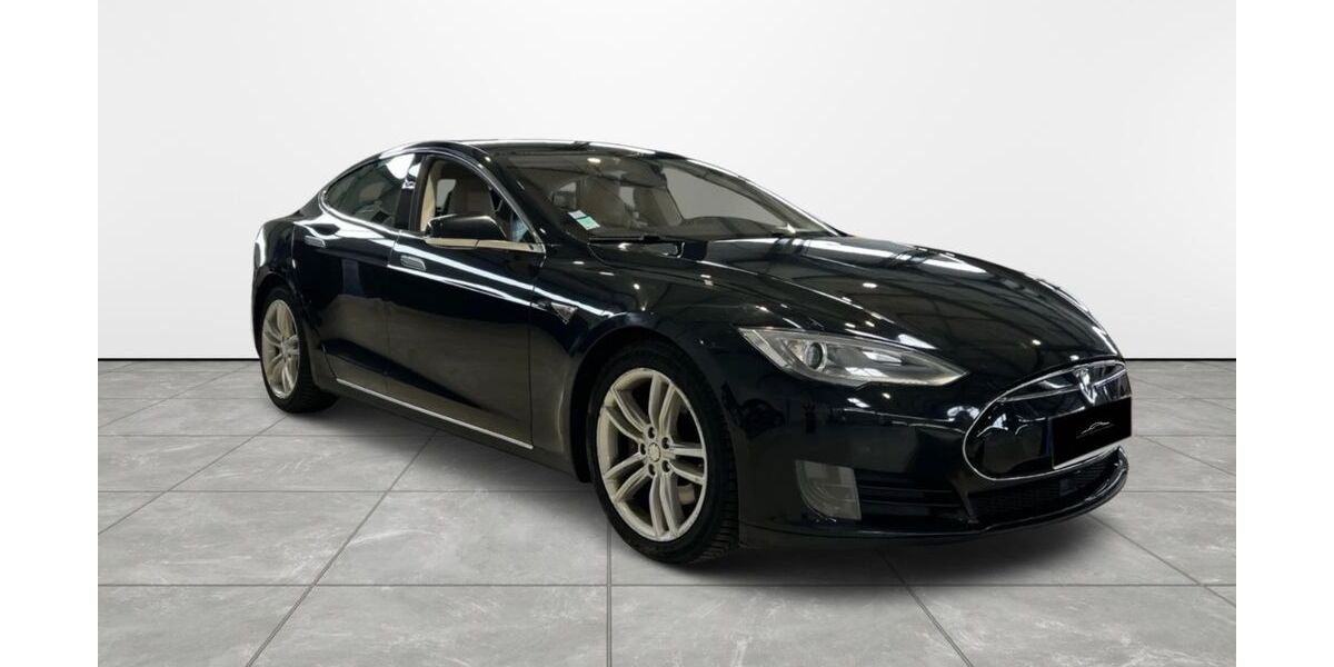 Tesla Model S 388.900 km 16.999 &euro; Espelkamp 32339