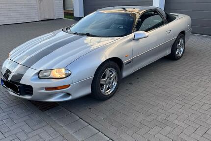 Chevrolet Camaro 134.000 km 10.500 &euro; Minden 32427