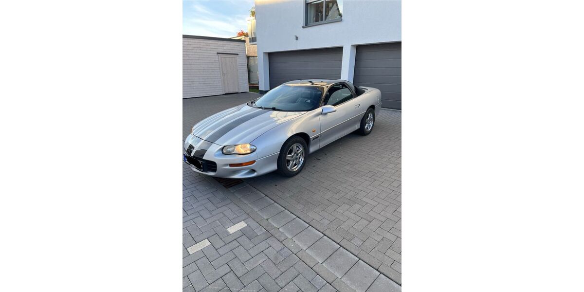 Chevrolet Camaro 134.000 km 10.500 &euro; Minden 32427