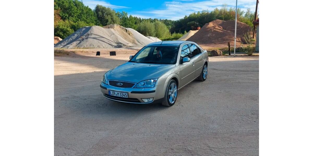 Ford Mondeo 155.000 km 5.199 &euro; Kalletal 32689