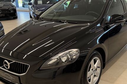Volvo V40 82.000 km 13.900 &euro; Herford 32051
