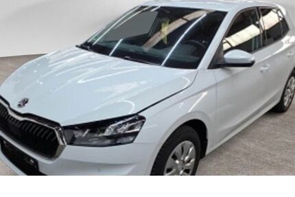 Skoda Fabia 25.913 km 18.390 &euro; Lemgo 32657