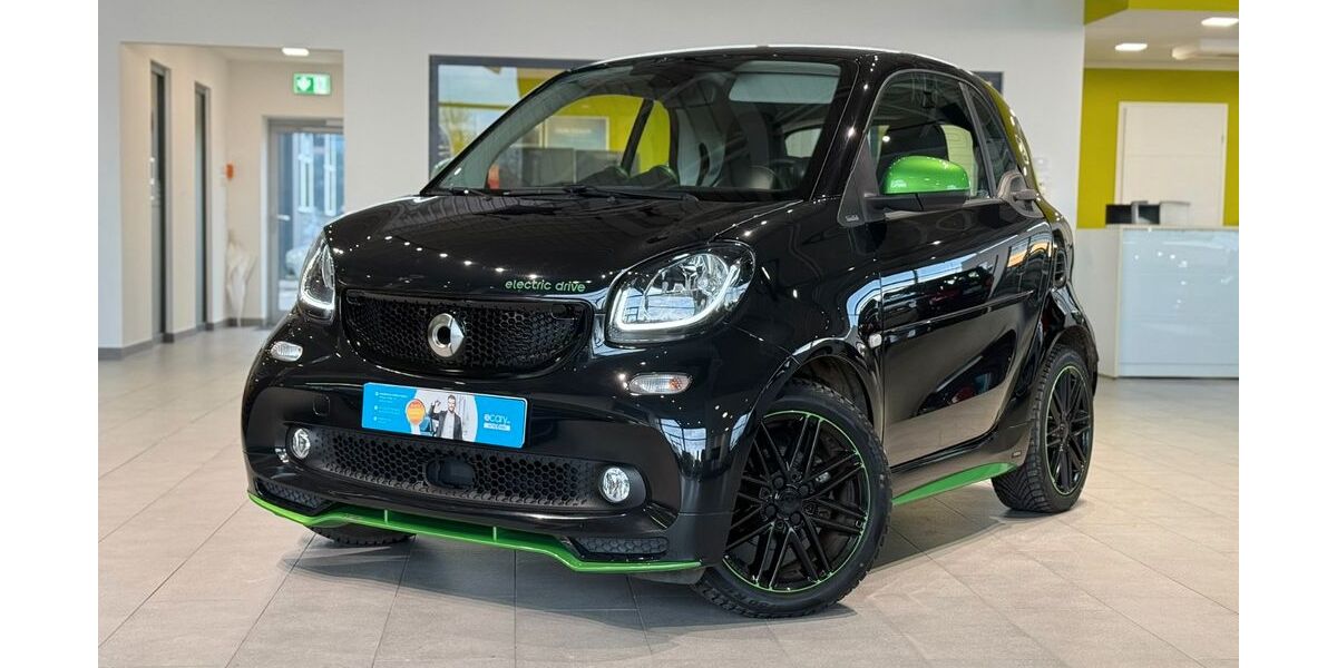 Smart ForTwo 28.525 km 13.399 &euro; Herford 32052