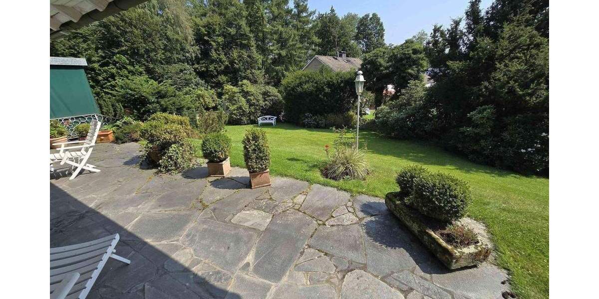 Einfamilienhaus Lemgo Brüntorf - 1 Zimmer, 205 m&sup2;, 329.000&euro; | Angebot:25845102