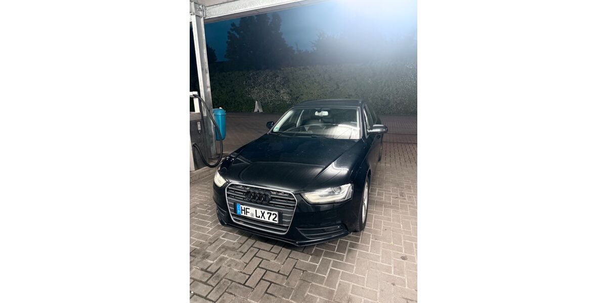 Audi A4 205.600 km 5.800 &euro; Minden 32423