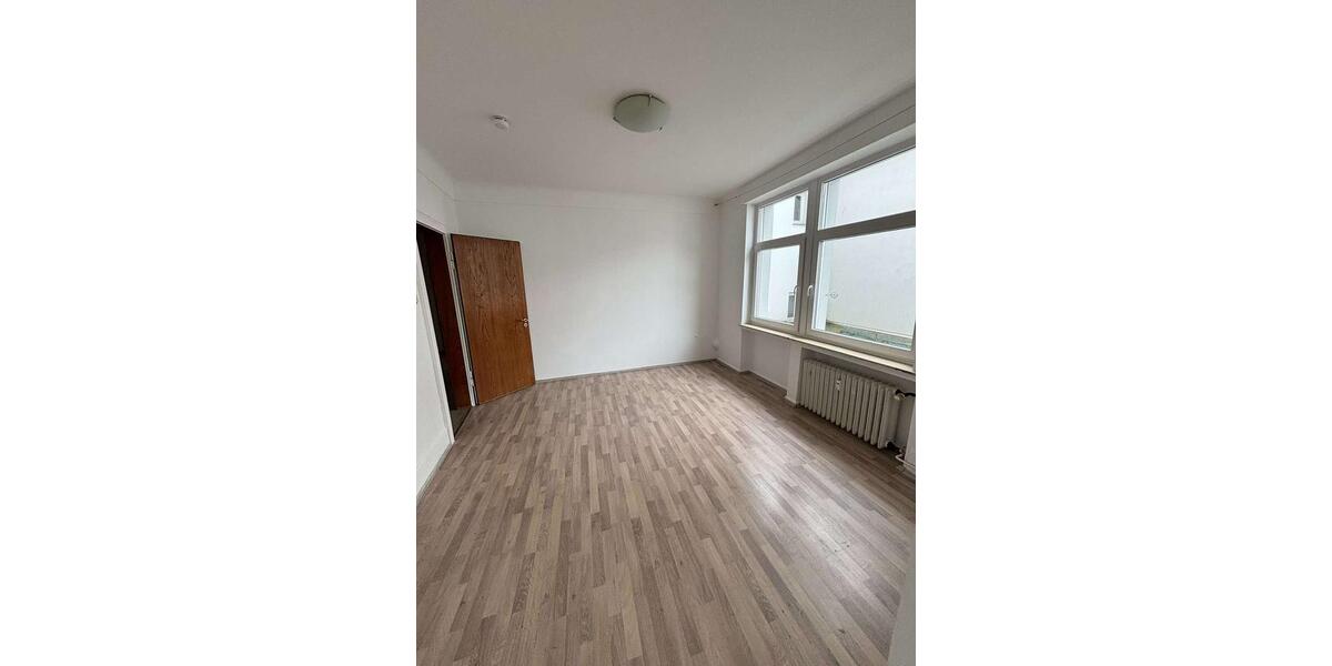 Etagenwohnung Herford - 3 Zimmer, 95 m&sup2;, 1.190&euro; | Angebot:25900428