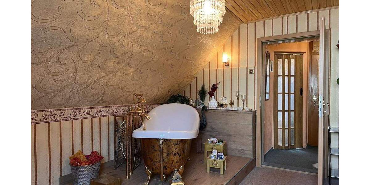 Doppelhaushälfte Stadthagen - 4 Zimmer, 173 m&sup2;, 210.000&euro; | Angebot:25687182