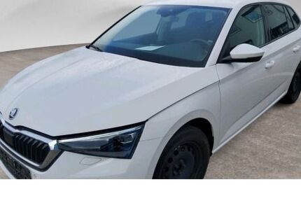 Skoda Scala 33.478 km 17.810 &euro; Lemgo 32657
