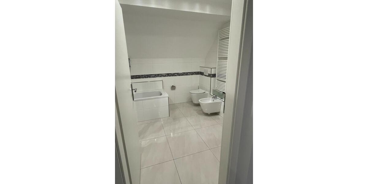 Etagenwohnung Sachsenhagen - 3 Zimmer, 117 m&sup2;, 900&euro; | Angebot:25842968