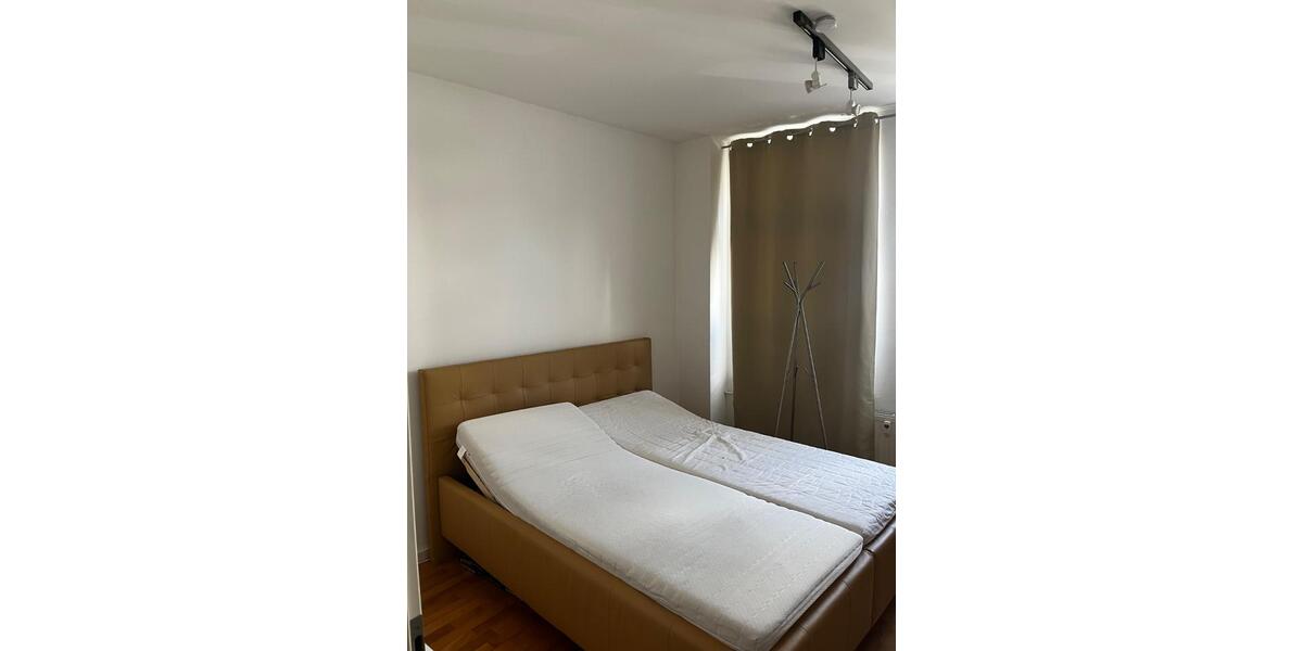 Etagenwohnung Lemgo - 3 Zimmer, 84 m&sup2;, 900&euro; | Angebot:26019117