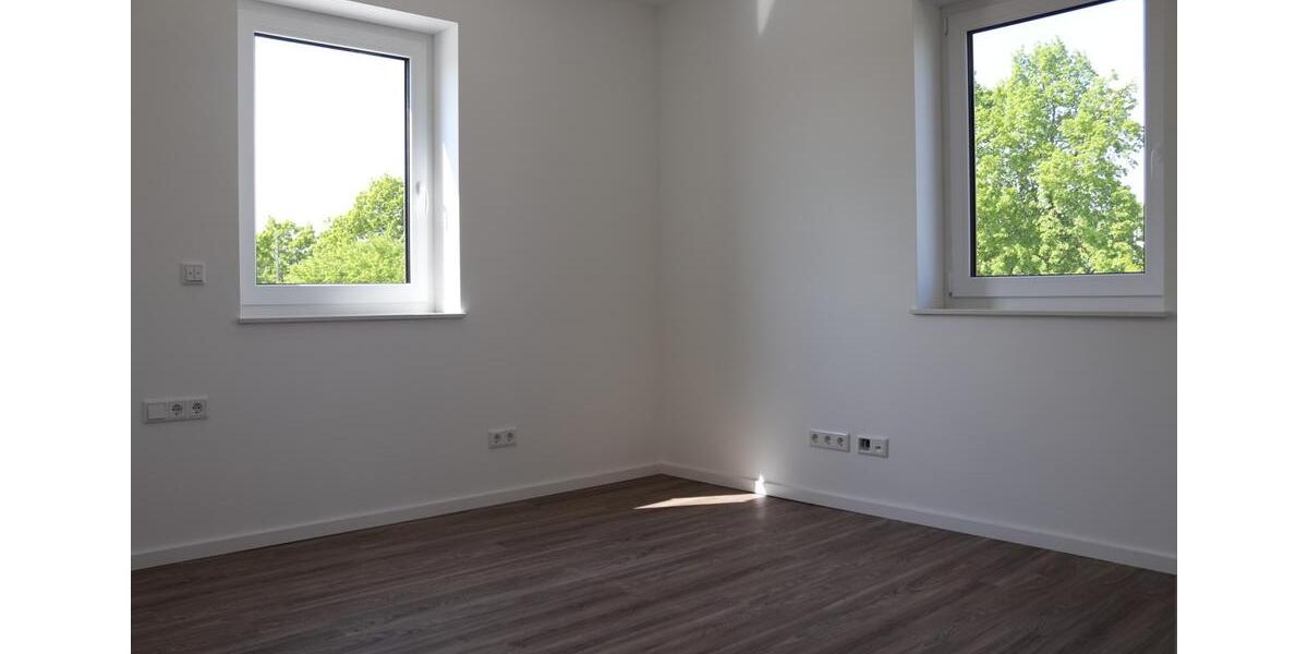 Einfamilienhaus Bad Salzuflen - 3 Zimmer, 117 m&sup2;, 1.240&euro; | Angebot:24780682