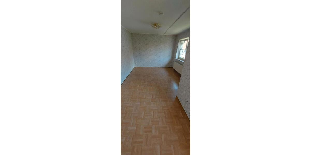 Reihenhaus Lemgo - 5 Zimmer, 121 m&sup2;, 260.000&euro; | Angebot:27255209