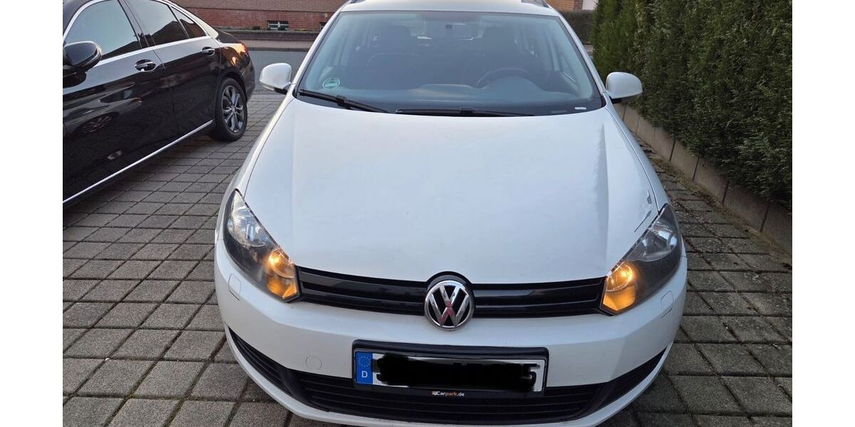 VW Golf 213.000 km 2.990 &euro; Obernkirchen 31683