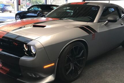 Dodge Challenger 81.000 km 19.990 &euro; Minden 32425