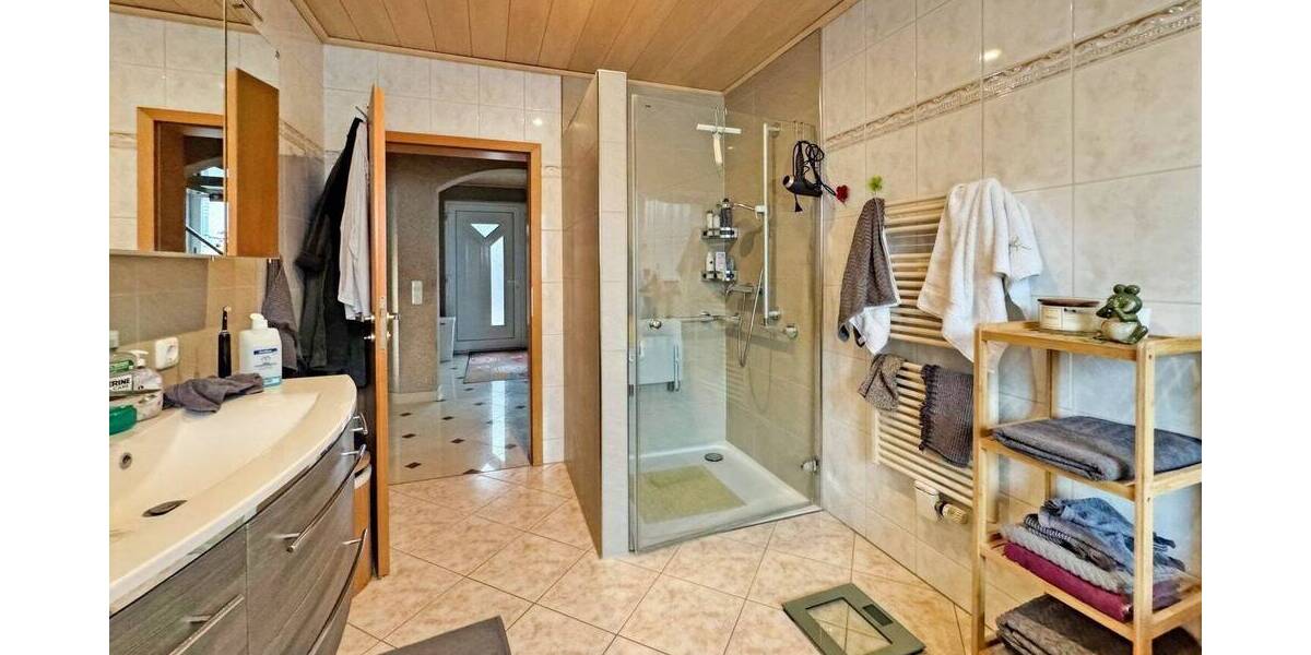 Einfamilienhaus Lübbecke Alswede - 6 Zimmer, 160 m&sup2;, 380.000&euro; | Angebot:26160796