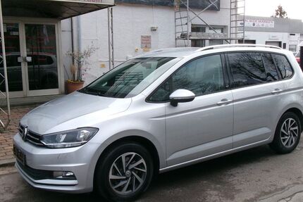 VW Touran 93.150 km 17.800 &euro; Bad Oeynhausen 32547