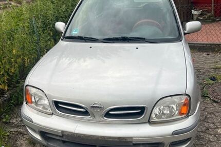 Nissan Micra 128.000 km 550 &euro; Löhne 32584