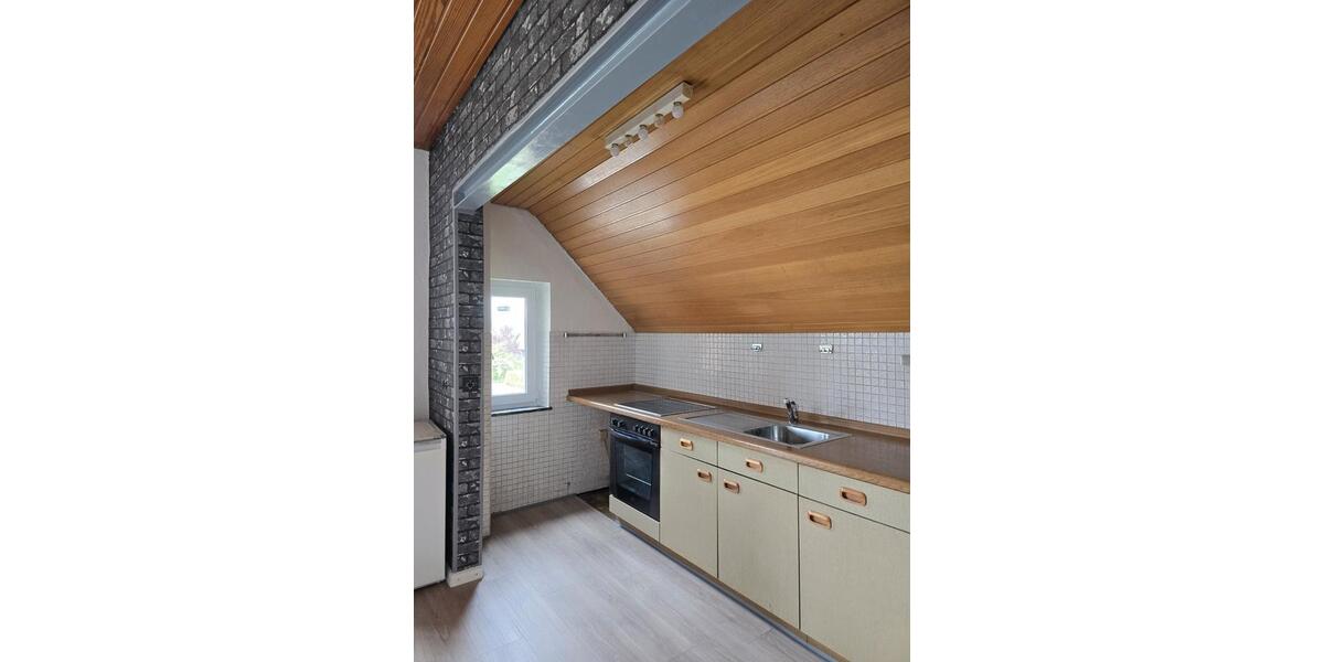 Etagenwohnung Lemgo - 4.5 Zimmer, 95 m&sup2;, 800&euro; | Angebot:26271010