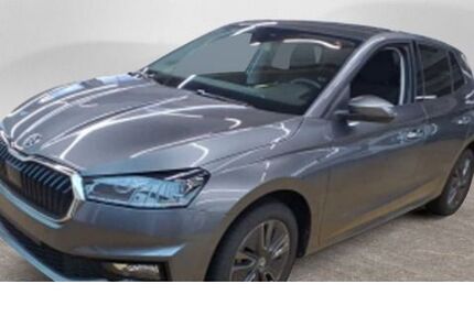 Skoda Fabia 22.824 km 18.590 &euro; Lemgo 32657