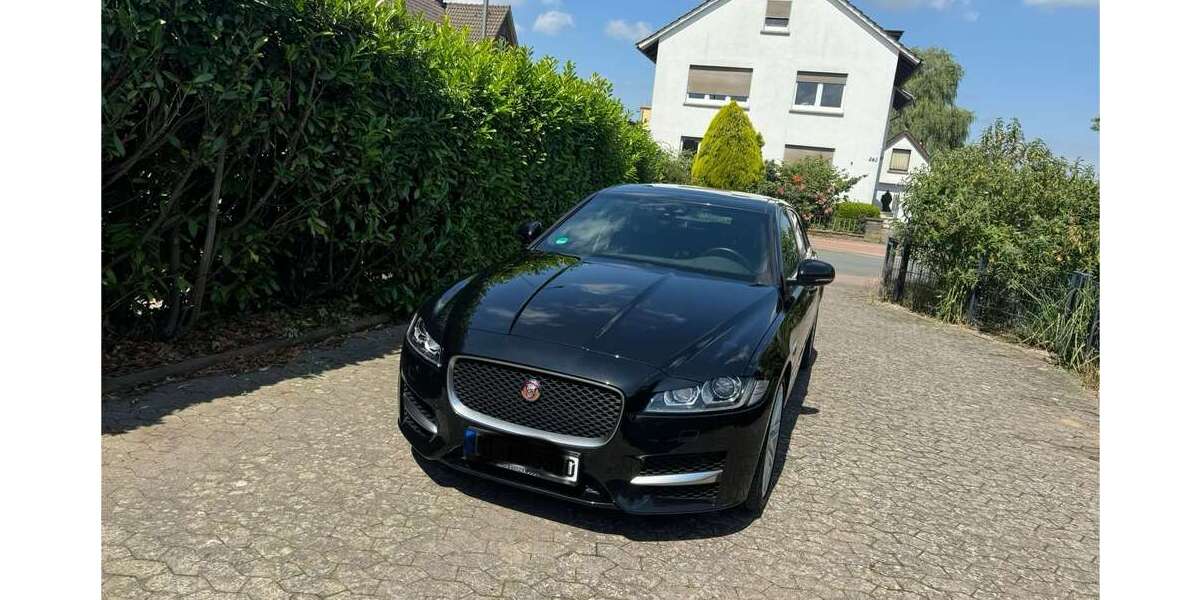 Jaguar XF 67.920 km 24.900 &euro; Minden 32425