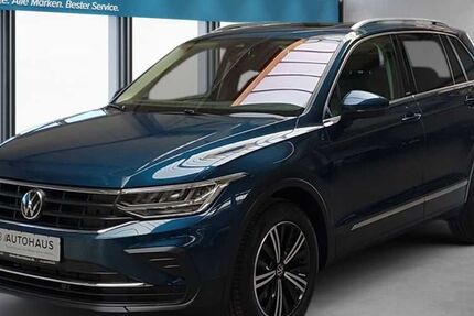 VW Tiguan 53.227 km 30.490 &euro; Bad Salzuflen 32105