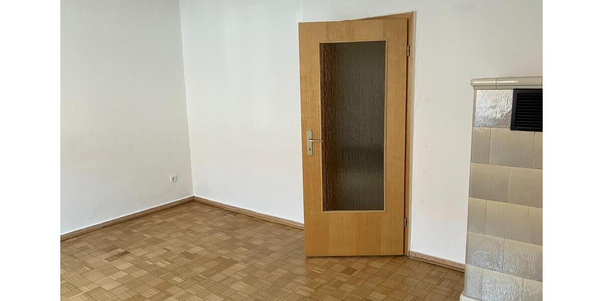 Etagenwohnung Beckedorf - 3 Zimmer, 125 m&sup2;, 700&euro; | Angebot:25297352