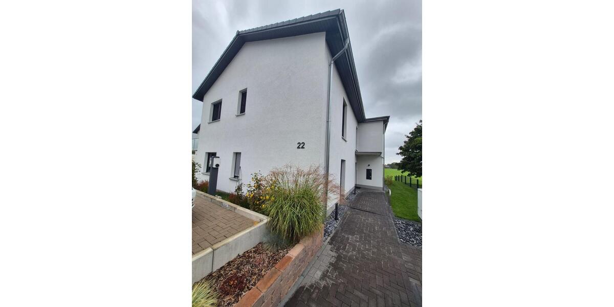 Erdgeschoßwohnung Minden - 3 Zimmer, 117 m&sup2;, 1.280&euro; | Angebot:25294057