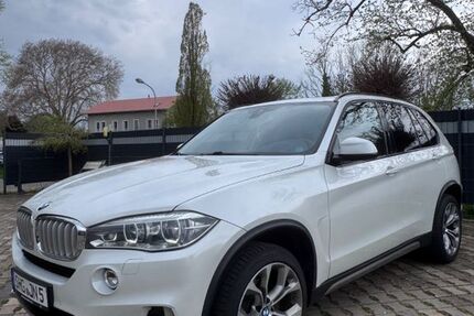 BMW X5 180.000 km 28.999 &euro; Bückeburg 31675