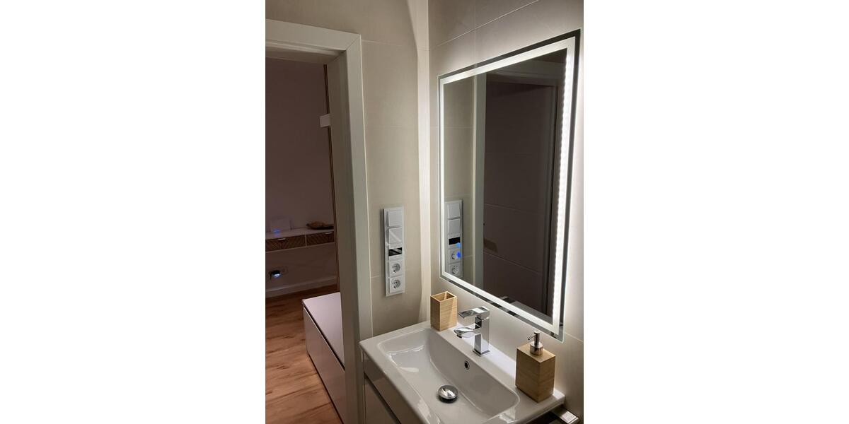 Erdgeschoßwohnung Bad Oeynhausen Rehme - 3 Zimmer, 80 m&sup2;, 1.950&euro; | Angebot:25142075